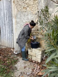 RÉALISER-UN-MORTIER-À-LA-CHAUX-AU-Green-Lab------Ecolieu-et-ferme-alternative-de-Green-et-Local- LIEU-ECOLOGIQUE-ET-VIVANT