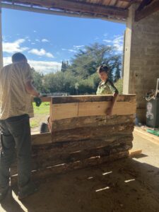 ATELIERS-ECO-CONSTRUCTION-EN-IMMERSION-EN-ECOLIEU-DANS-LE-VAUCLUSE-AU-GREEN-LAB-DE-GREEN-ET-LOCAL
